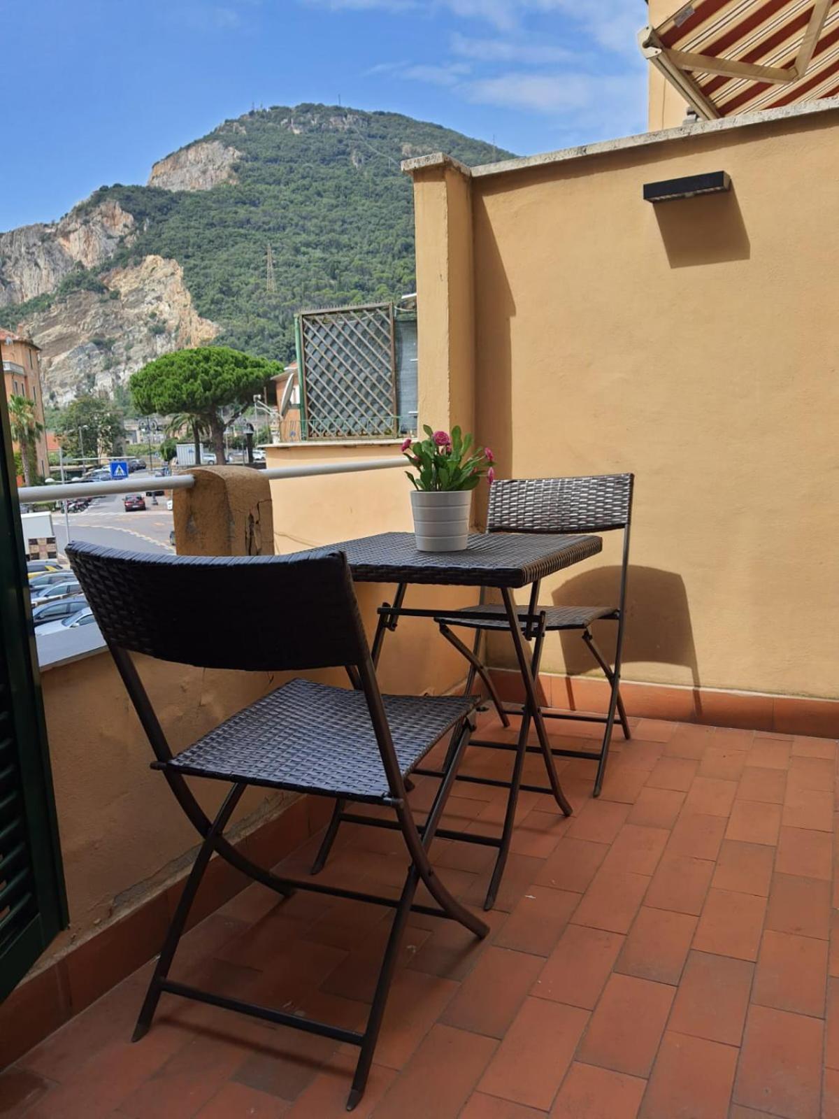 Appartamento Casa Pepita Finale Ligure Esterno foto